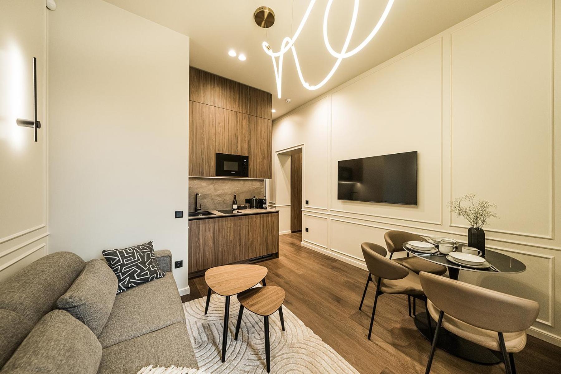 Central Park Apartments - The Luxury Collection Каунас Екстериор снимка